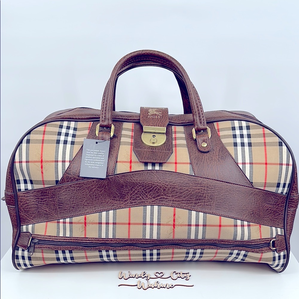 Authenticated Vintage Burberrys Large Sport Duffel
